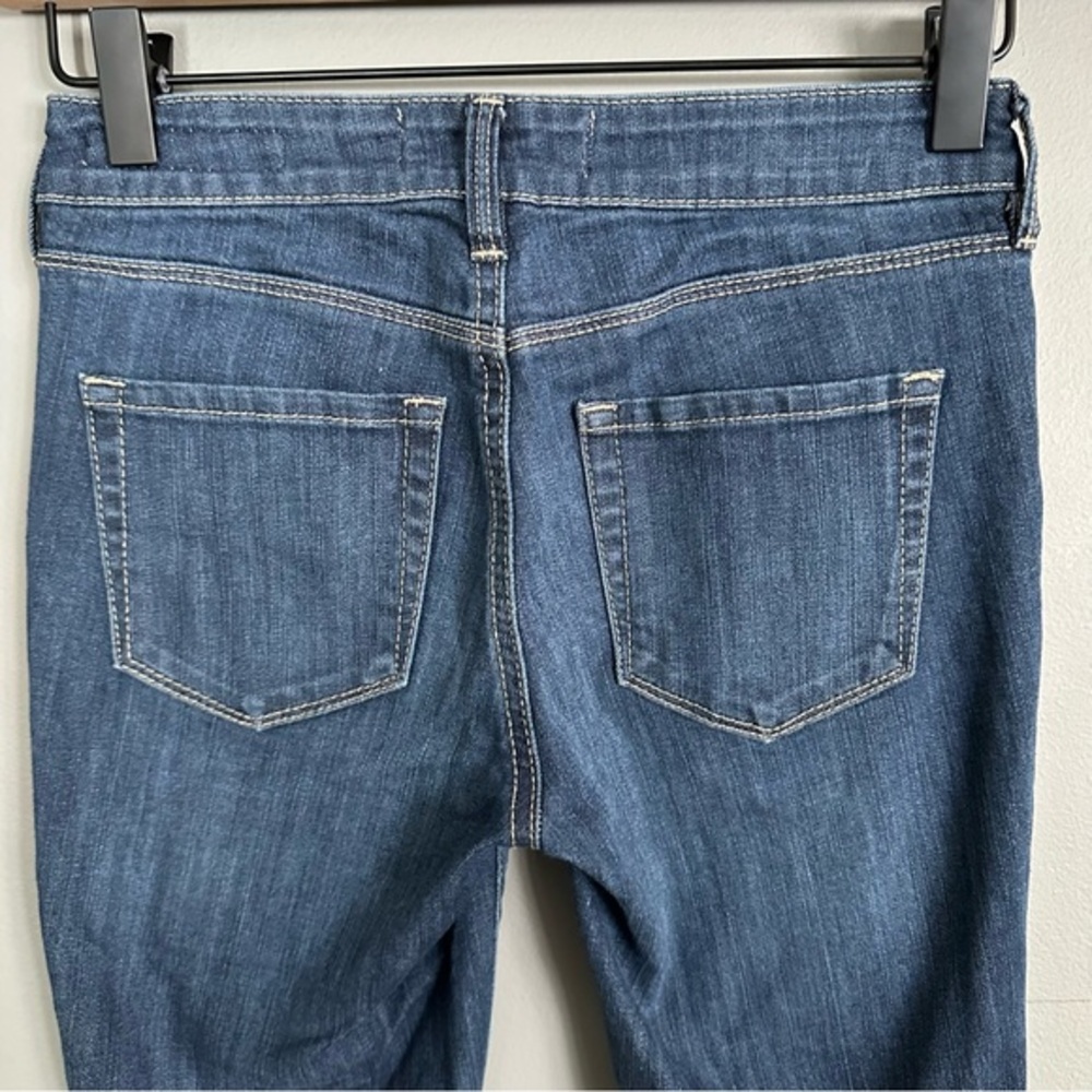Bullhead‎ Denim Mid-Rise Skinniest Skinny Jeans | Dark Wash - Picture 5 of 8
